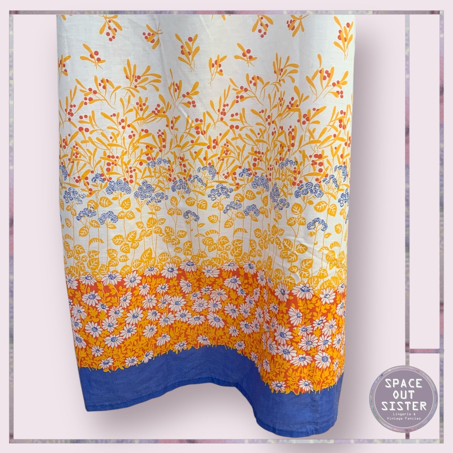 Vintage Circa 1970s Nightdress