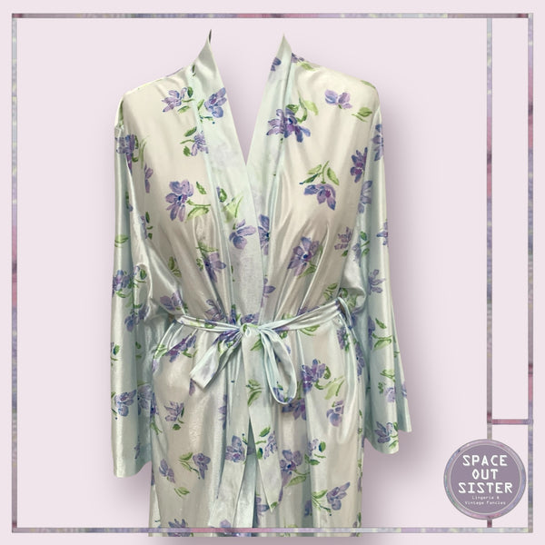 Vintage Lilac Flower Robe