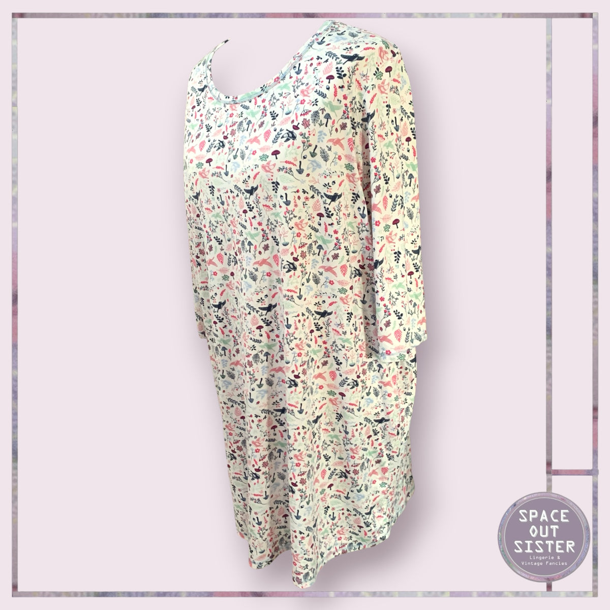 Edinburgh Mills Nightdress Bust 44”