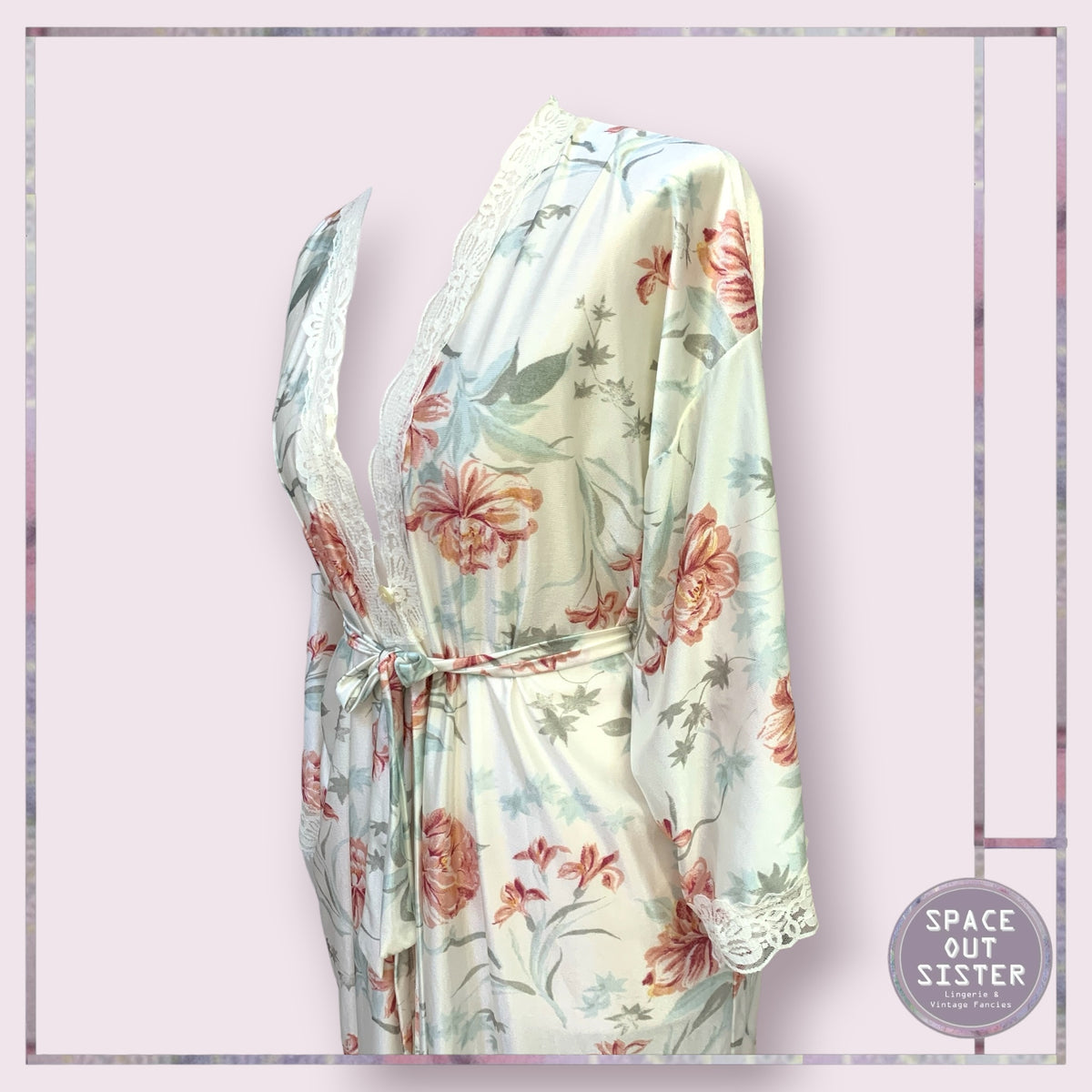 Vintage Contessa Robe