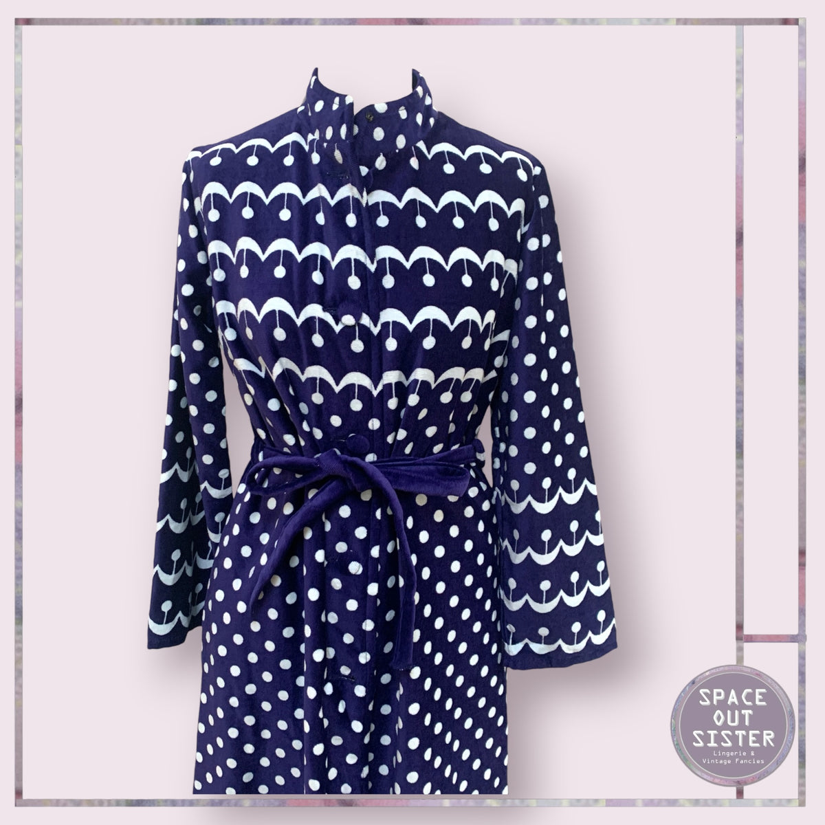 Vintage Cotton Navy & White Robe