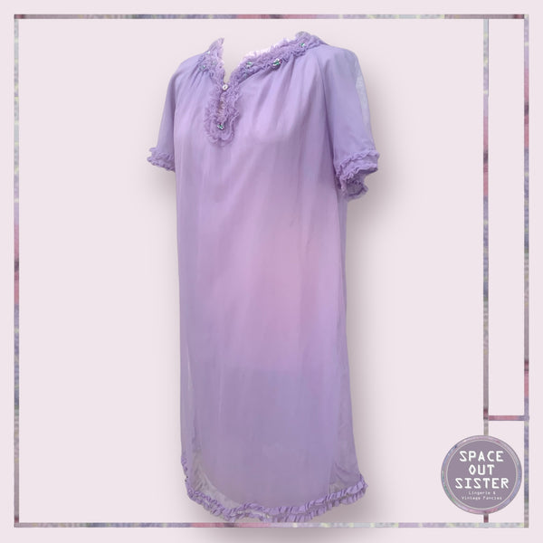 Circa 1950s Vintage Mauve Nightdress