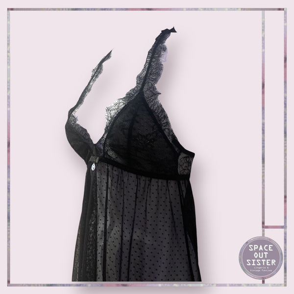 Vintage M Nightdress