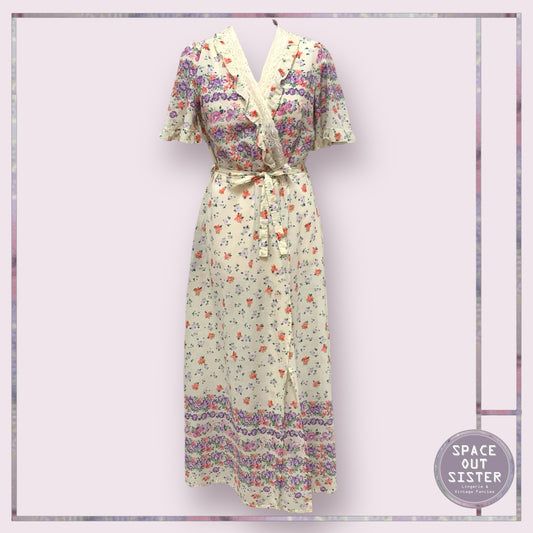 Vintage Floral Robe