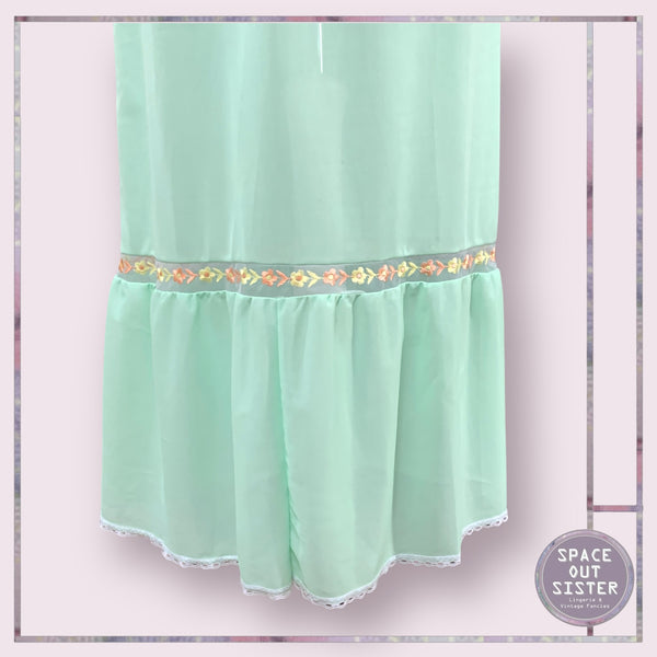 NOS Vintage Mary Cassidy’s Half Slip